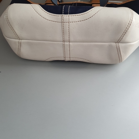 Vintage Coach Soho Daisy Bag - Picture 7 of 8